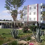 Skys Otel 3*